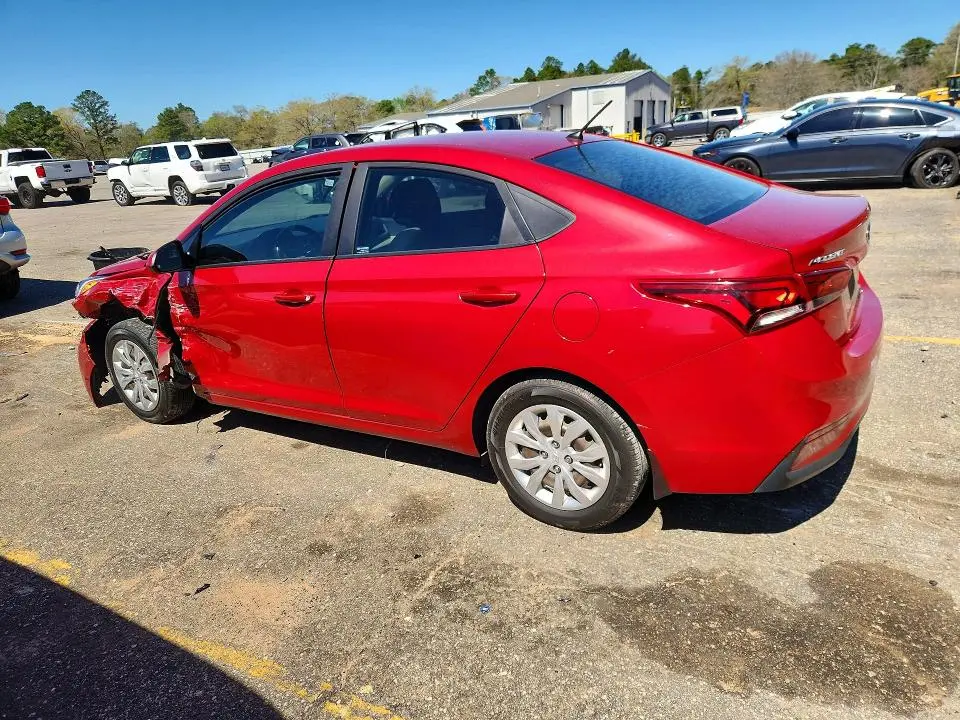 2018 HYUNDAI ACCENT SE  