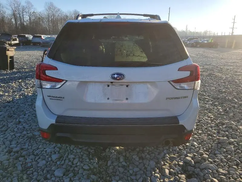 2021 SUBARU FORESTER LIMITED  