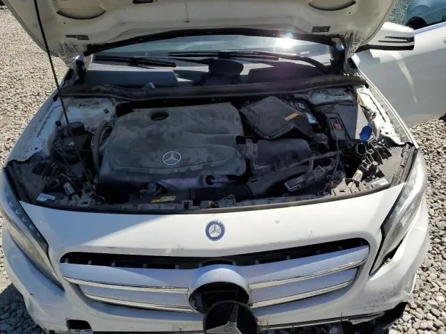 2016 MERCEDES-BENZ GLA 250 4MATIC