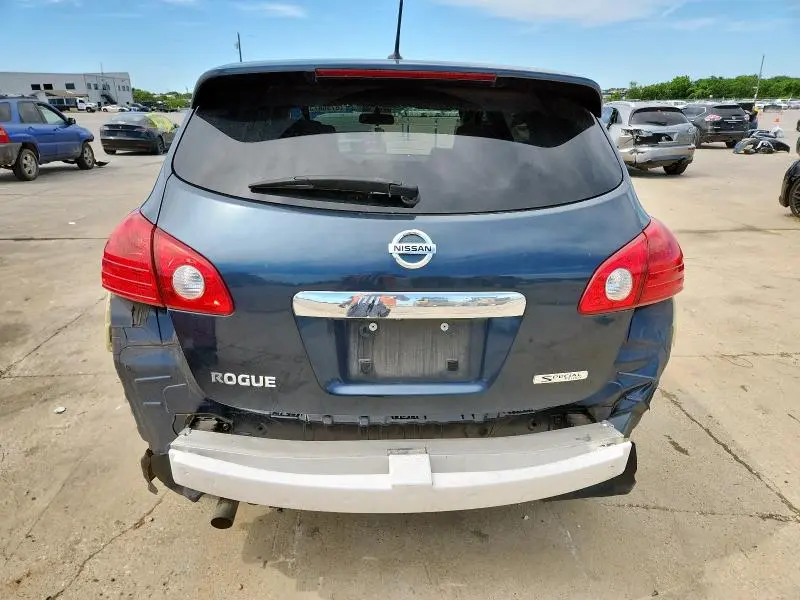 2013 NISSAN ROGUE S  