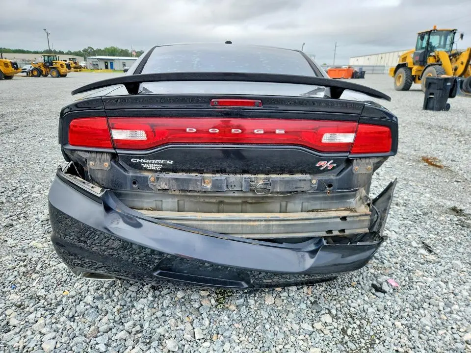 2011 DODGE CHARGER R  