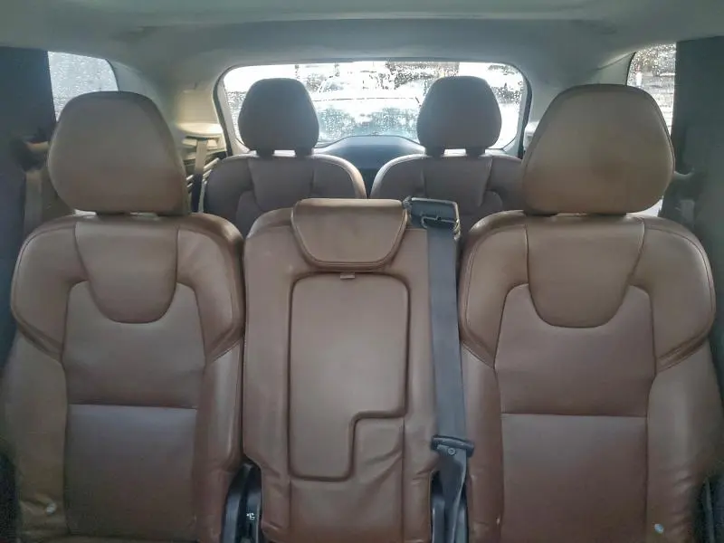 2019 VOLVO XC90 T6 MOMENTUM  