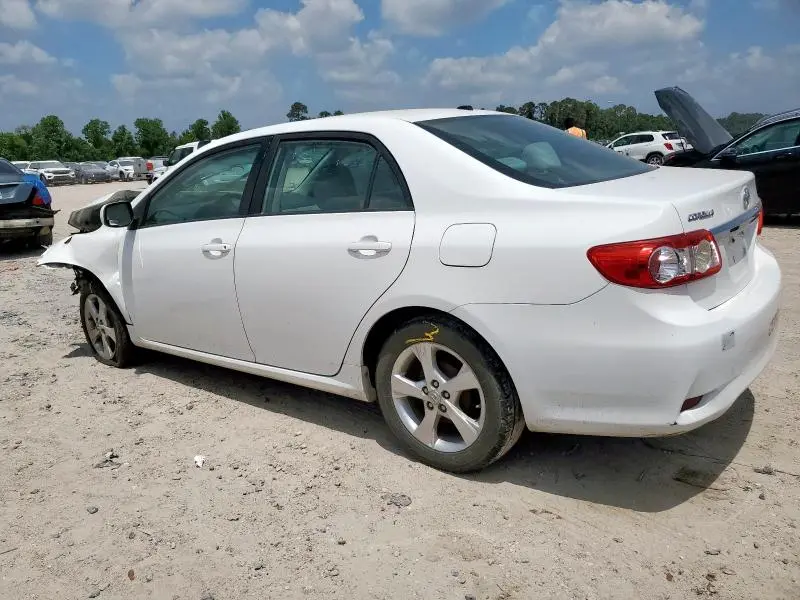 2011 TOYOTA COROLLA BASE  