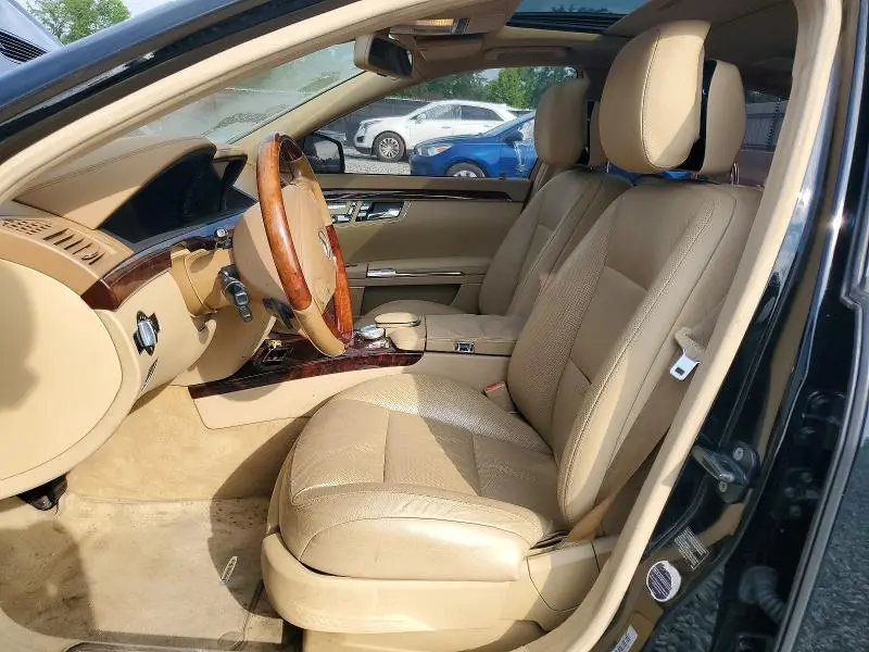 2012 MERCEDES-BENZ S 550  