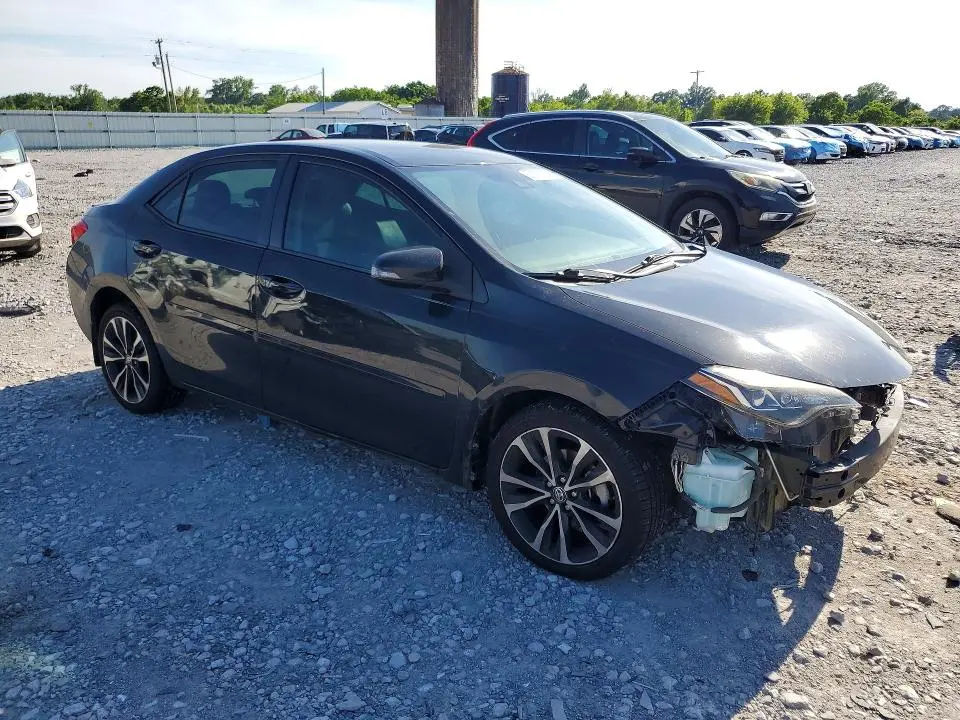 2019 TOYOTA COROLLA SE  