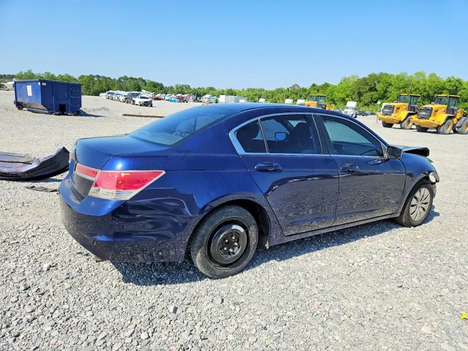 2011 HONDA ACCORD LX  