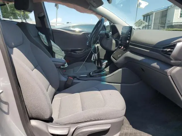 2022 HYUNDAI IONIQ SEL  