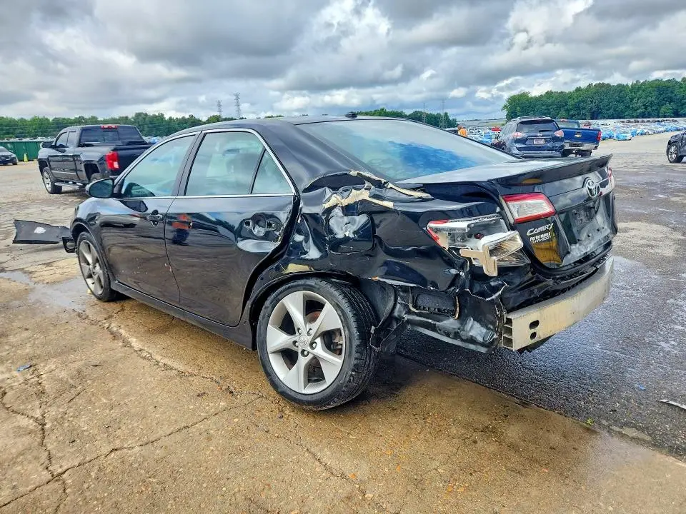 2012 TOYOTA CAMRY SE SPORT LIMITED EDITION  