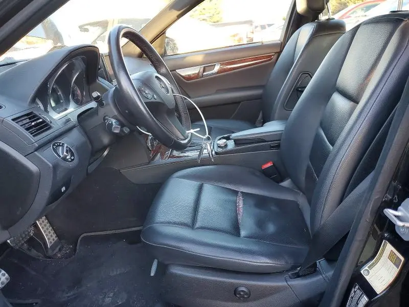 2010 MERCEDES-BENZ C 300  