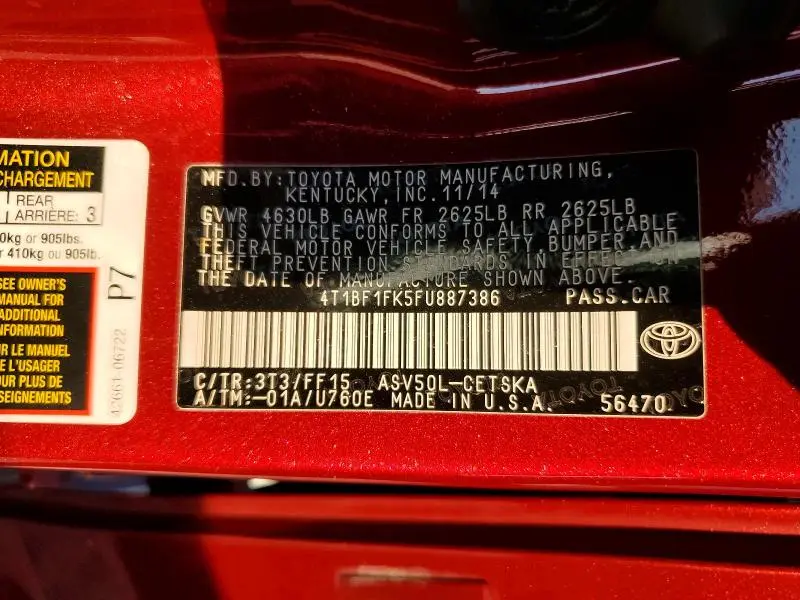 2015 TOYOTA CAMRY SE  