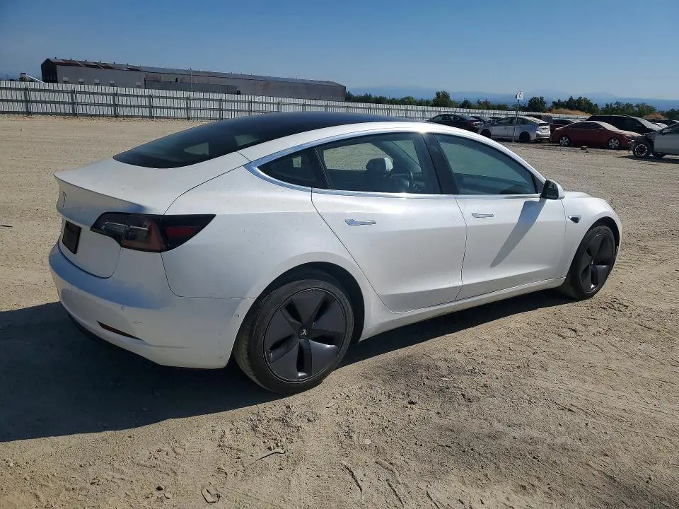 2019 TESLA MODEL 3   