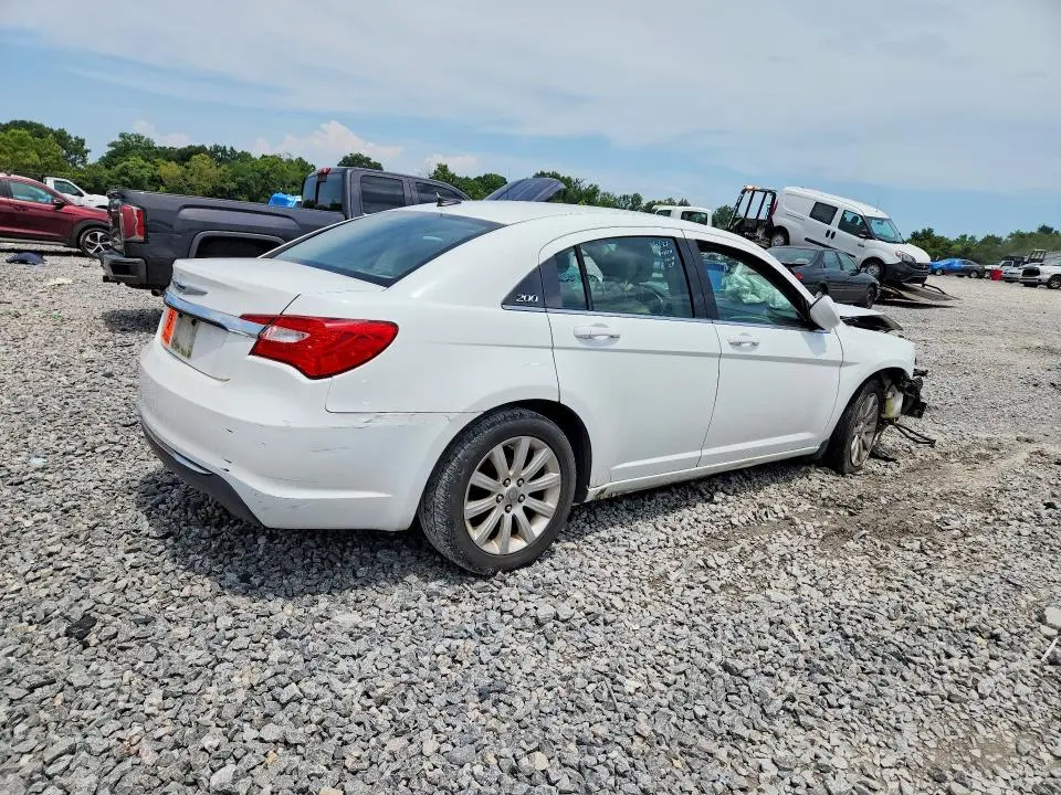 2013 CHRYSLER 200 TOURING  