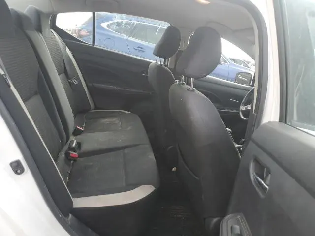 2020 NISSAN VERSA SV  