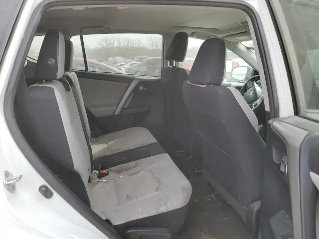 2016 TOYOTA RAV4 XLE  