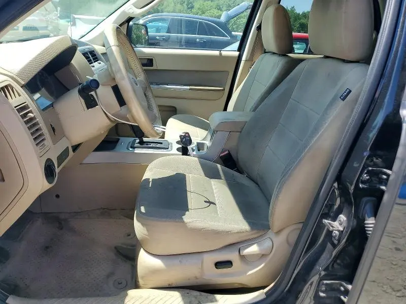 2011 FORD ESCAPE XLT  