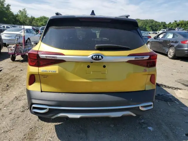 2021 KIA SELTOS S  