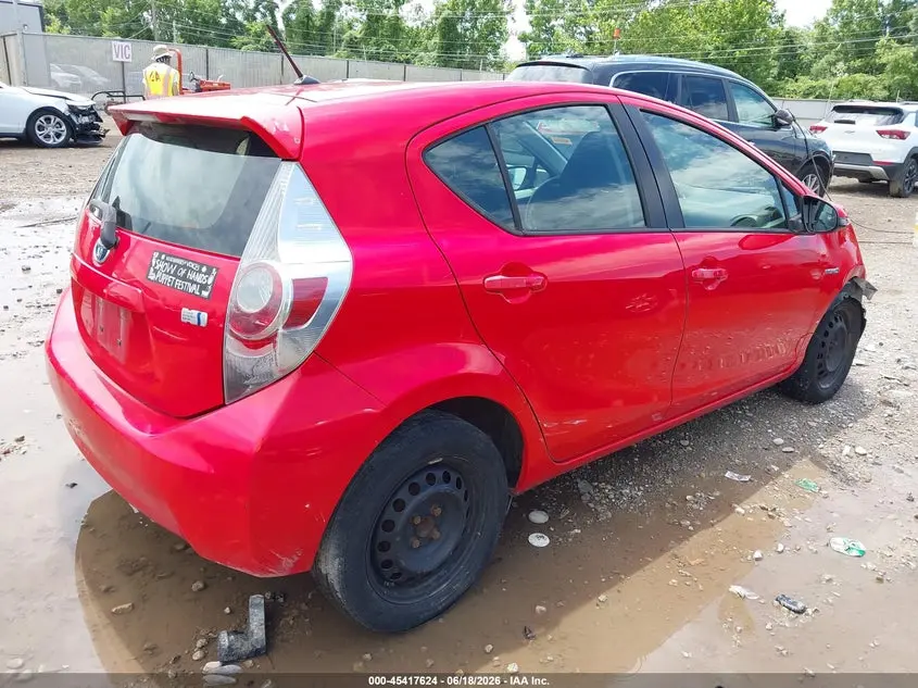2014 TOYOTA PRIUS C TWO
