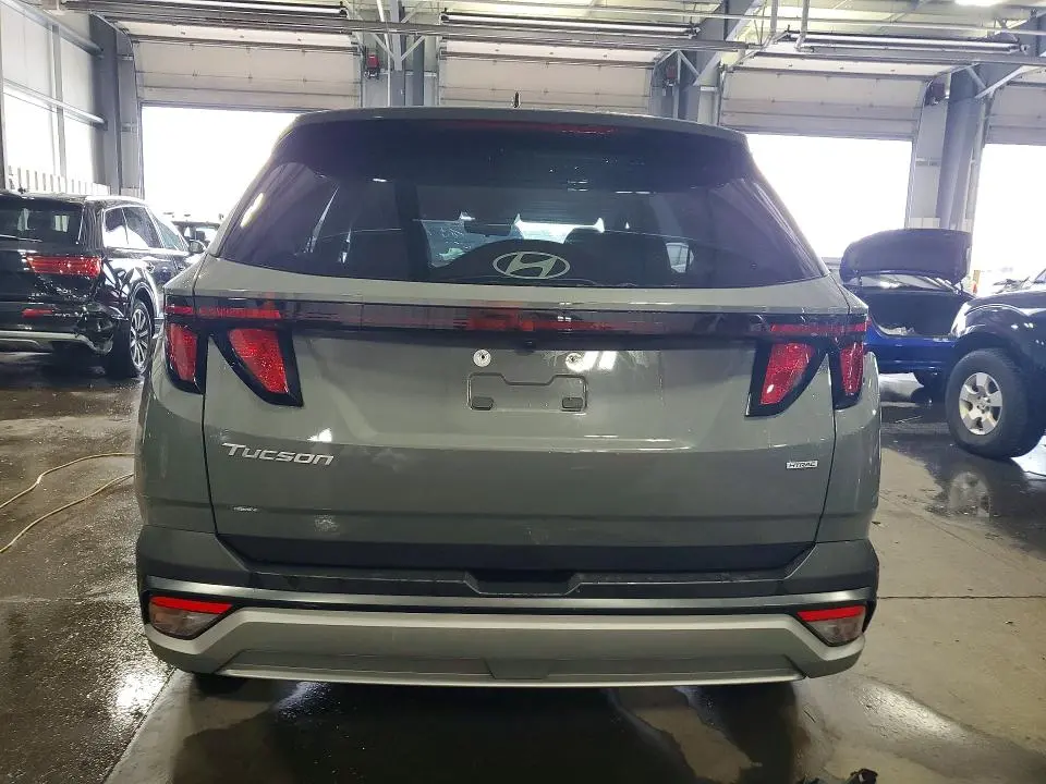2025 HYUNDAI TUCSON SEL  