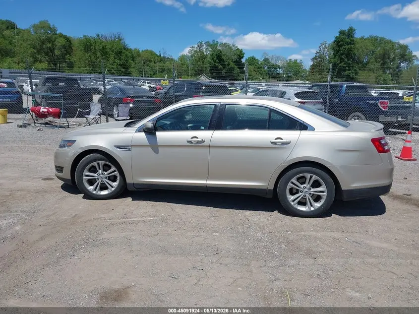 2018 FORD TAURUS SEL