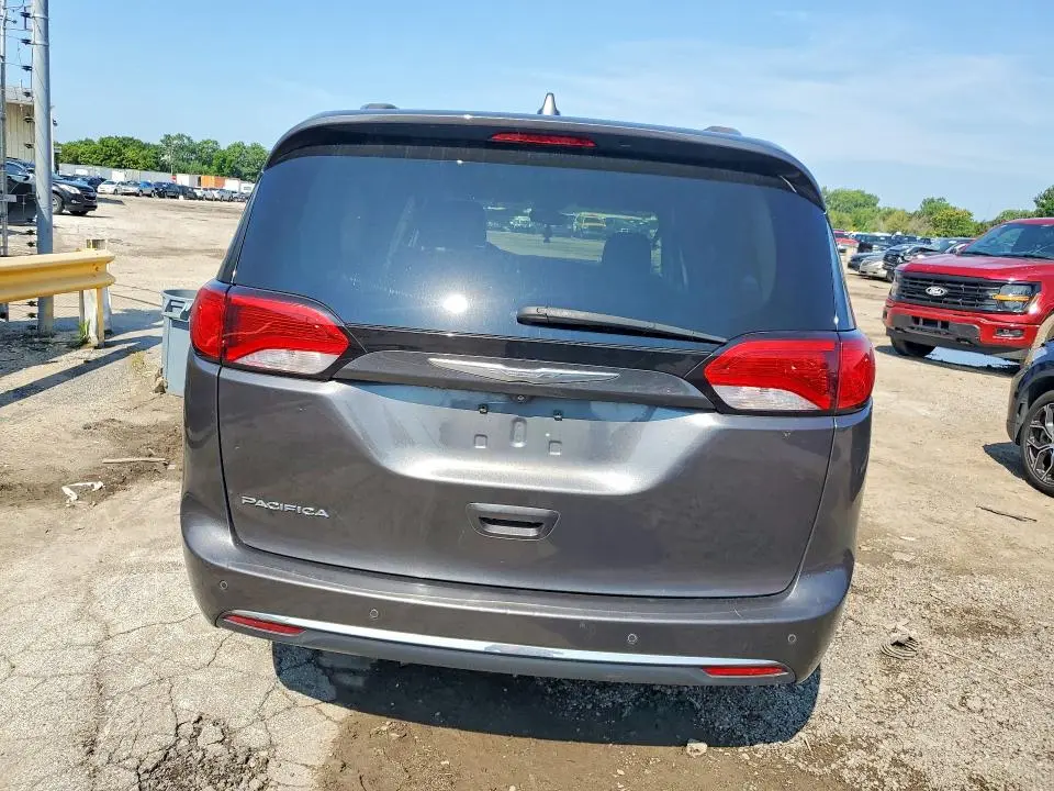 2018 CHRYSLER PACIFICA TOURING L  