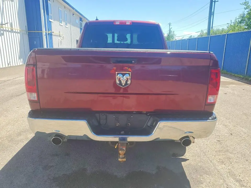2018 RAM 1500 SLT  