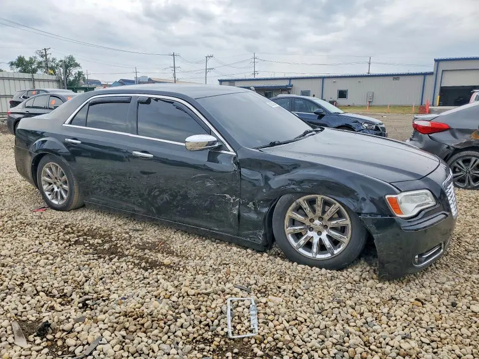 2012 CHRYSLER 300 LIMITED  