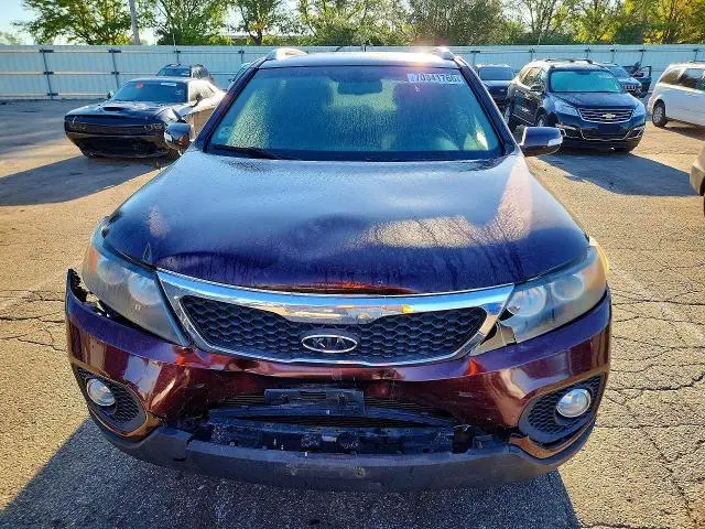 2013 KIA SORENTO LX  