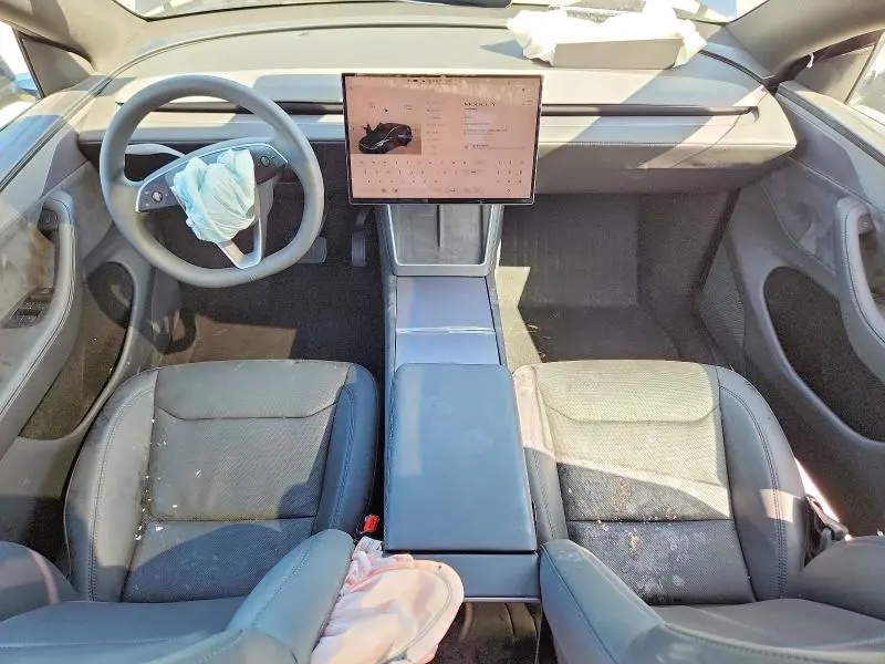 2026 TESLA MODEL Y   