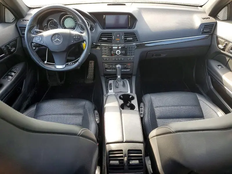 2010 MERCEDES-BENZ E 550  