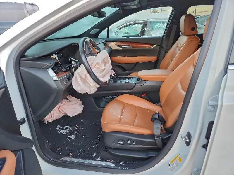 2020 CADILLAC XT5 PREMIUM LUXURY  