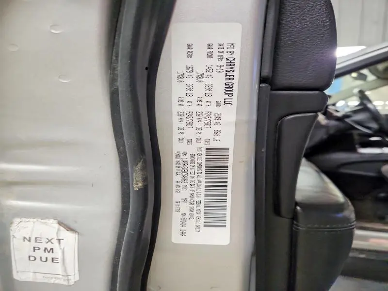 2011 JEEP GRAND CHEROKEE LAREDO  