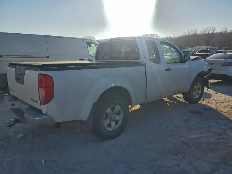 2010 NISSAN FRONTIER KING CAB SE  