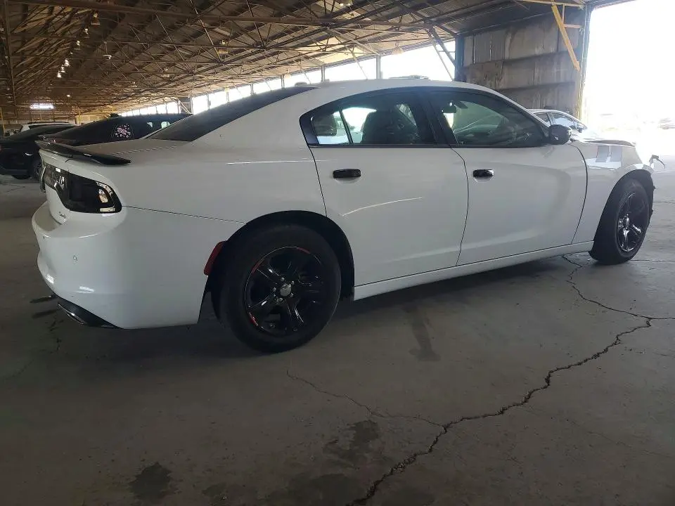 2022 DODGE CHARGER SXT  