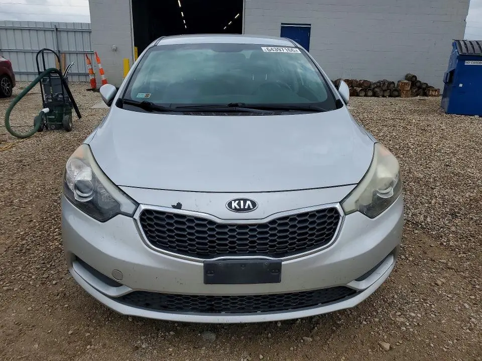 2016 KIA FORTE LX  