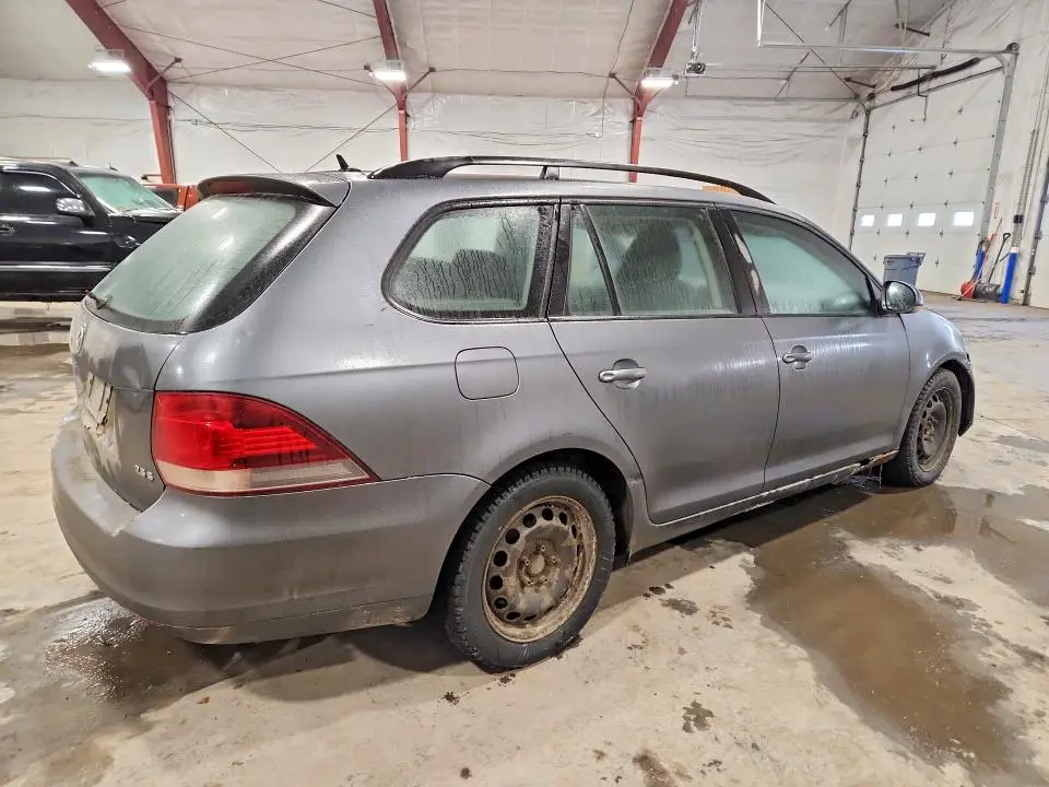 2011 VOLKSWAGEN JETTA S  