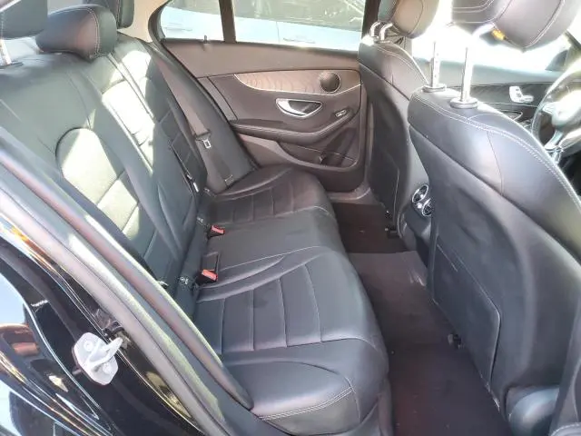 2016 MERCEDES-BENZ C 300