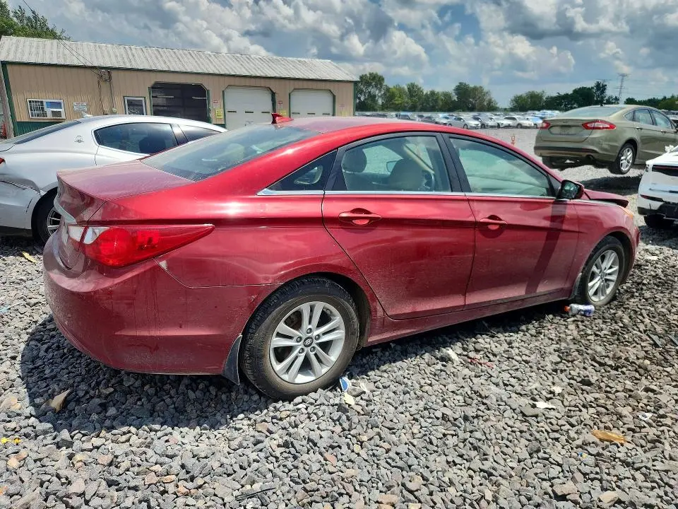 2013 HYUNDAI SONATA GLS  