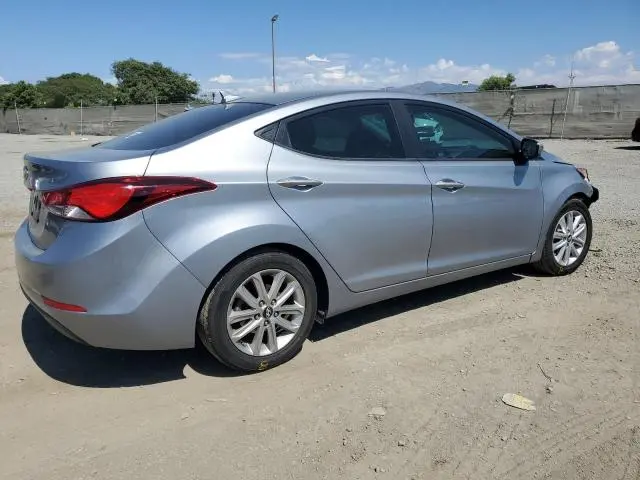 2015 HYUNDAI ELANTRA SE  