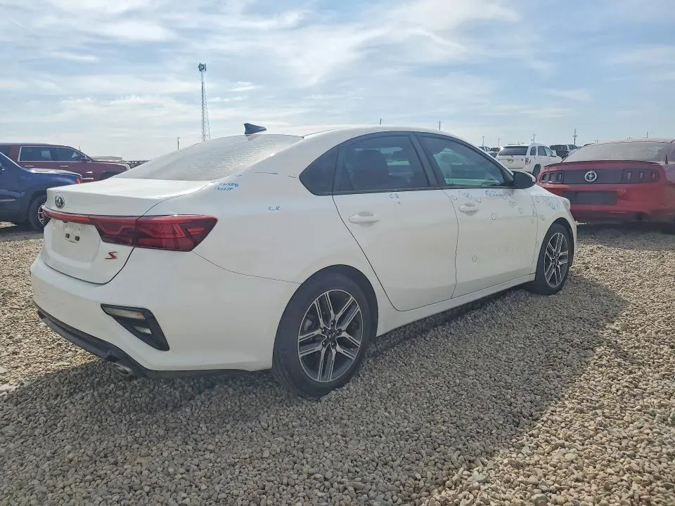 2019 KIA FORTE S  