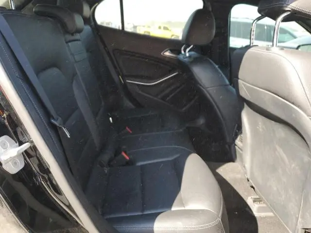 2017 MERCEDES-BENZ GLA 250 4MATIC  