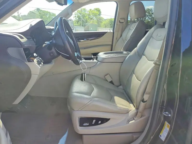 2016 CADILLAC ESCALADE LUXURY  