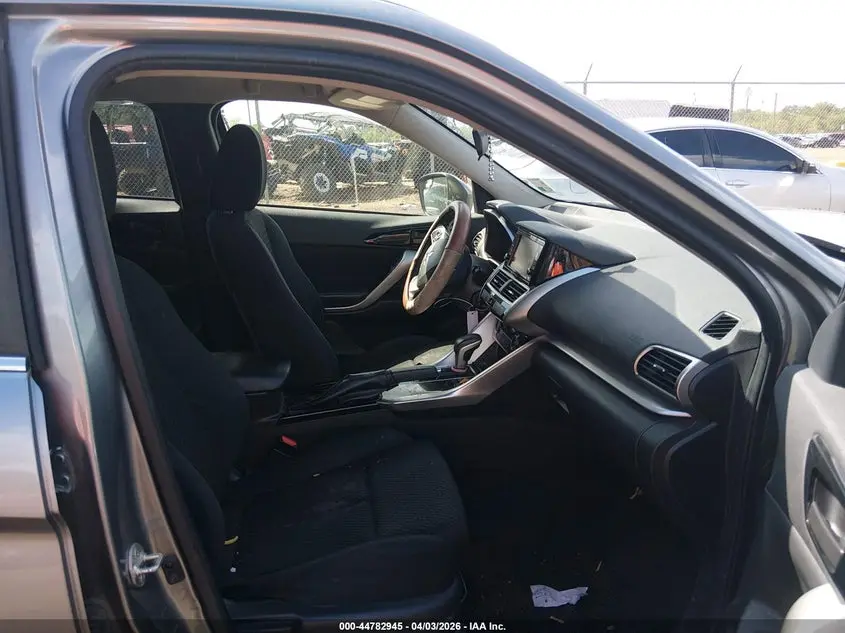 2020 MITSUBISHI ECLIPSE CROSS ES 1.5T