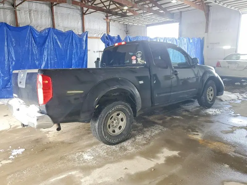 2011 NISSAN FRONTIER S  