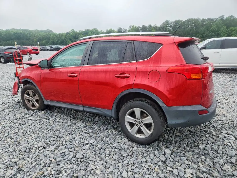 2015 TOYOTA RAV4 XLE  
