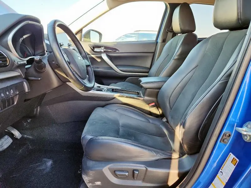 2023 MITSUBISHI ECLIPSE CROSS SE  