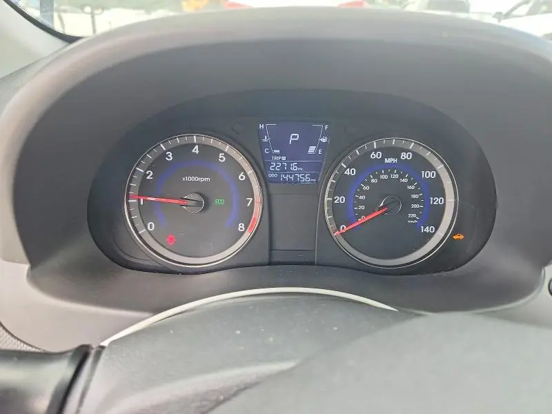2013 HYUNDAI ACCENT GLS  