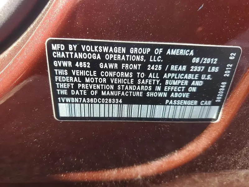 2013 VOLKSWAGEN PASSAT SE  