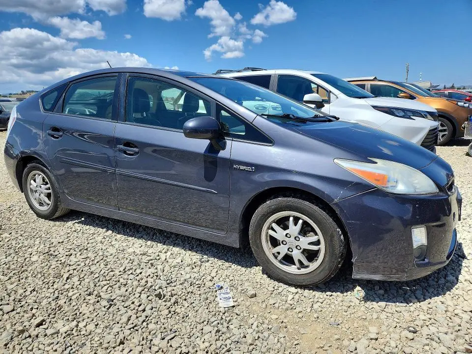 2011 TOYOTA PRIUS FOUR  