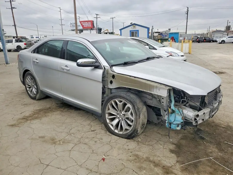 2013 FORD TAURUS LIMITED  