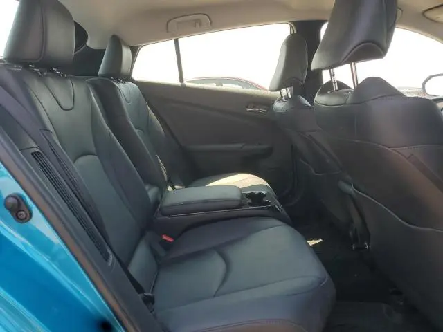 2017 TOYOTA PRIUS PRIME   